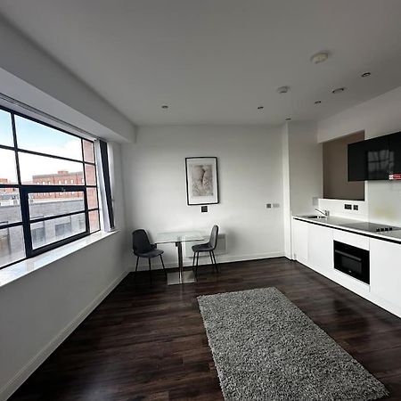 342 Stunning One Bedroom Studio Apartment Birmingham Kültér fotó